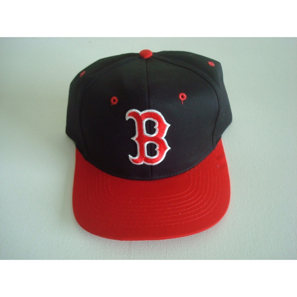 BOSTON RED SOX SNAPBACK 00S 90S GOLF BEACH HAT CAP VINTAGE R3